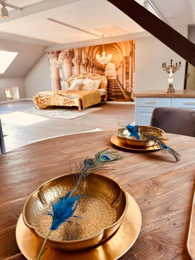 Honeymoon Deluxe Wellness Mit Sauna Auf Schloss Falkenhorst *