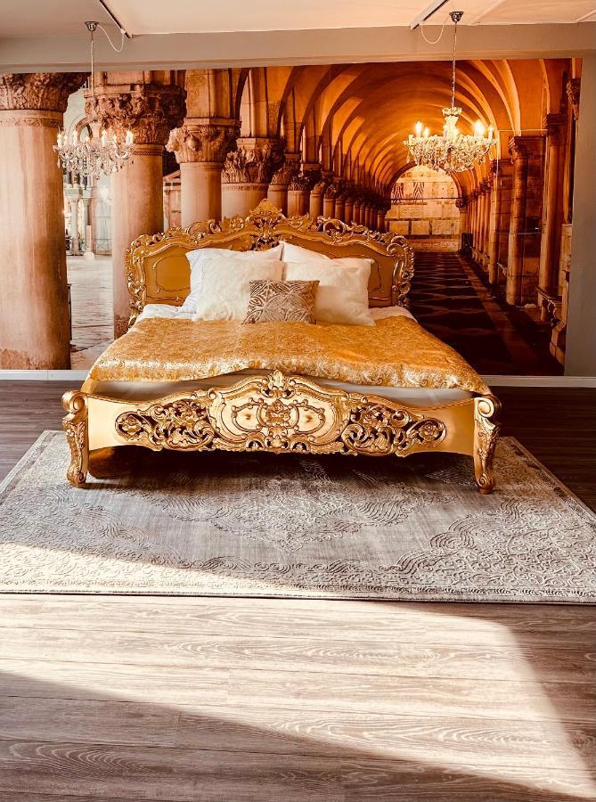 Honeymoon Deluxe Wellness Mit Sauna Auf Schloss Falkenhorst Apartment *